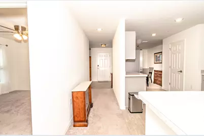 684 SE Crescent Avenue, Port Saint Lucie, FL 34984 - Photo 15