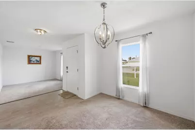 684 SE Crescent Avenue, Port Saint Lucie, FL 34984 - Photo 11