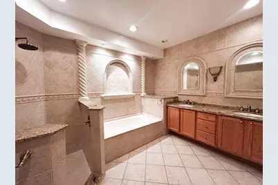 10638 Lake Shore Drive, Wellington, FL 33414 - Photo 27