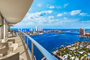 220 Lake Shore Dr, Lake Park, FL 33403 - Photo 1