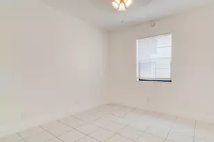 3201 Coral Ridge Dr, Coral Springs, FL 33065 - Photo 11