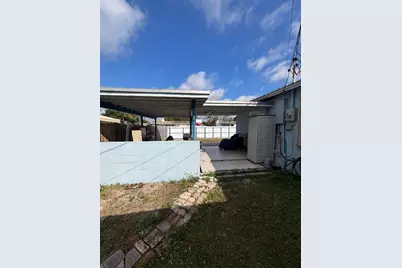 2313 Robin Rd Road, West Palm Beach, FL 33409 - Photo 13