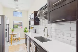 1726 W Royal Tern Ln, Fort Pierce, FL 34982 - Photo 9