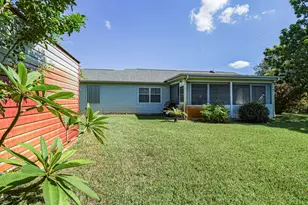 444 SW Dolores Ave, Port Saint Lucie, FL 34983 - Photo 27