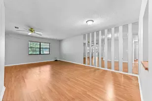 81 Westecunk Dr, Royal Palm Beach, FL 33411 - Photo 9