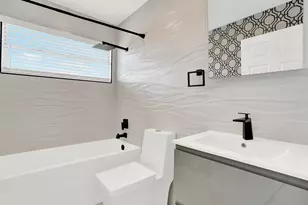 8557 Windy Cir, Boynton Beach, FL 33472 - Photo 37