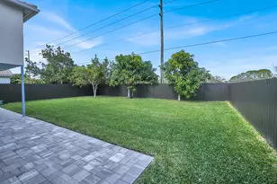 8557 Windy Cir, Boynton Beach, FL 33472 - Photo 43
