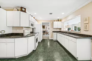 416 S Country Club Dr, Atlantis, FL 33462 - Photo 25