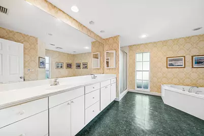 416 S Country Club Drive, Atlantis, FL 33462 - Photo 21