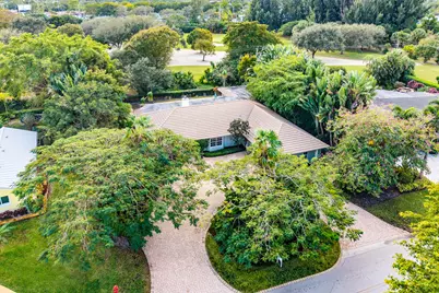 416 S Country Club Drive, Atlantis, FL 33462 - Photo 3