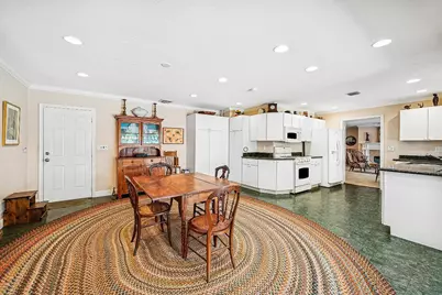 416 S Country Club Drive, Atlantis, FL 33462 - Photo 23