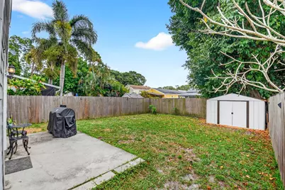 5812 Thisledown Court, West Palm Beach, FL 33415 - Photo 37