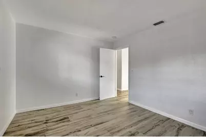 254 NW 11th Avenue, Boca Raton, FL 33486 - Photo 35