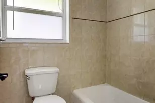 254 NW 11th Ave, Boca Raton, FL 33486 - Photo 41