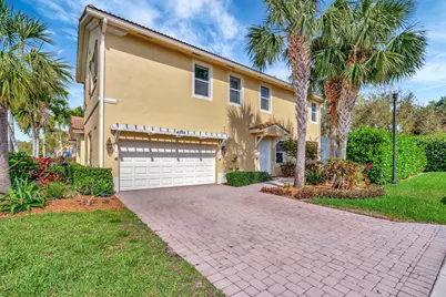 4559 Cadiz Circle, Palm Beach Gardens, FL 33418 - Photo 3
