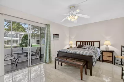 438 Tilford U, Deerfield Beach, FL 33442 - Photo 13