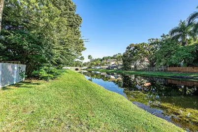 10017 NW 4th Street, Plantation, FL 33324 - Photo 33