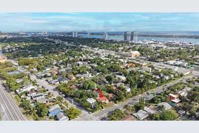 711 36th Street, West Palm Beach, FL 33407 - Photo 13