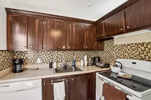 104 Oakridge, Deerfield Beach, FL 33442 - Photo 3