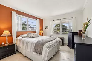 104 Oakridge, Deerfield Beach, FL 33442 - Photo 5