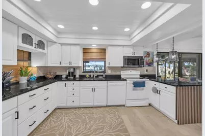 1305 Peninsular Road, Jupiter, FL 33469 - Photo 23