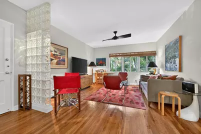 381 S Lake Drive #16, Palm Beach, FL 33480 - Photo 3