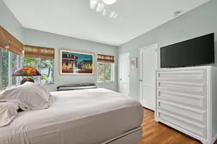 381 S Lake Dr, Palm Beach, FL 33480 - Photo 15