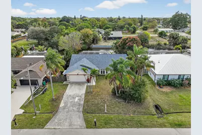 320 NE Surfside Avenue, Port Saint Lucie, FL 34983 - Photo 51