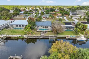 320 NE Surfside Ave, Port Saint Lucie, FL 34983 - Photo 73