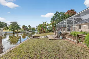 320 NE Surfside Ave, Port Saint Lucie, FL 34983 - Photo 51