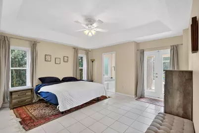 320 NE Surfside Avenue, Port Saint Lucie, FL 34983 - Photo 23