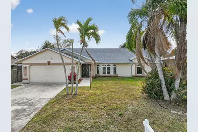 320 NE Surfside Avenue, Port Saint Lucie, FL 34983 - Photo 61