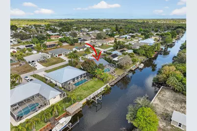 320 NE Surfside Avenue, Port Saint Lucie, FL 34983 - Photo 57