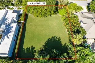 802 NE 2nd St, Delray Beach, FL 33483 - Photo 1