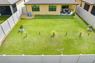 1414 Mineral Loop Dr NW, Palm Bay, FL 32907 - Photo 29