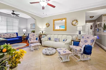 6101 Myrtlewood Circle W, Palm Beach Gardens, FL 33418 - Photo 7