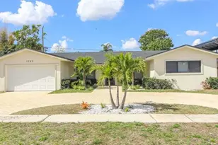 1283 Wynnewood Dr Dr, West Palm Beach, FL 33417 - Photo 5