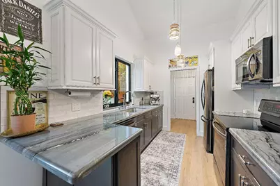 2805 Cuyahoga Lane, West Palm Beach, FL 33409 - Photo 11