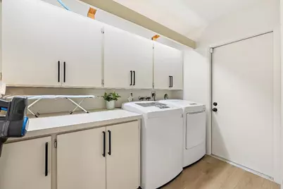 2805 Cuyahoga Lane, West Palm Beach, FL 33409 - Photo 23