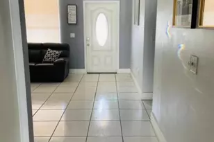 5268 Cannon Way E, West Palm Beach, FL 33415 - Photo 9