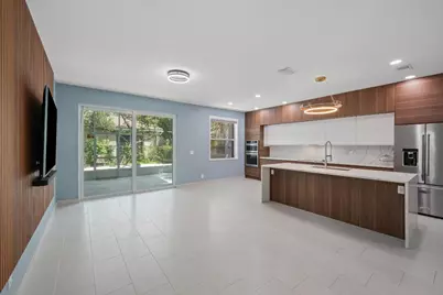 1222 Rose Gate Boulevard, Riviera Beach, FL 33404 - Photo 3