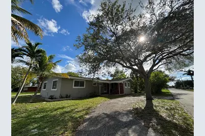 117 SE 4th Avenue, Deerfield Beach, FL 33441 - Photo 1