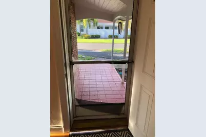 117 SE 4th Avenue, Deerfield Beach, FL 33441 - Photo 9