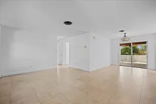 516 Sabal Palm Dr, West Palm Beach, FL 33403 - Photo 15