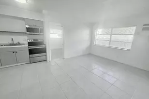 531 S C St, Lake Worth Beach, FL 33460 - Photo 7