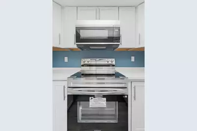 1536 SE Royal Green Circle #G-201, Port Saint Lucie, FL 34952 - Photo 9