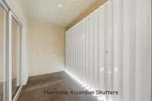 1536 SE Royal Green Cir, Port Saint Lucie, FL 34952 - Photo 5