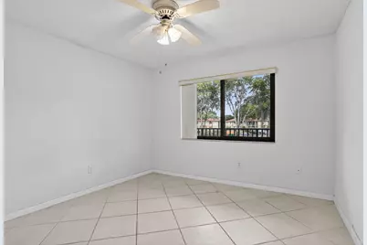 10837 W Clairmont Circle #208, Tamarac, FL 33321 - Photo 15