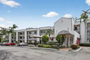 10837 W Clairmont Cir, Tamarac, FL 33321 - Photo 3