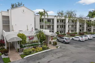 10837 W Clairmont Cir, Tamarac, FL 33321 - Photo 45